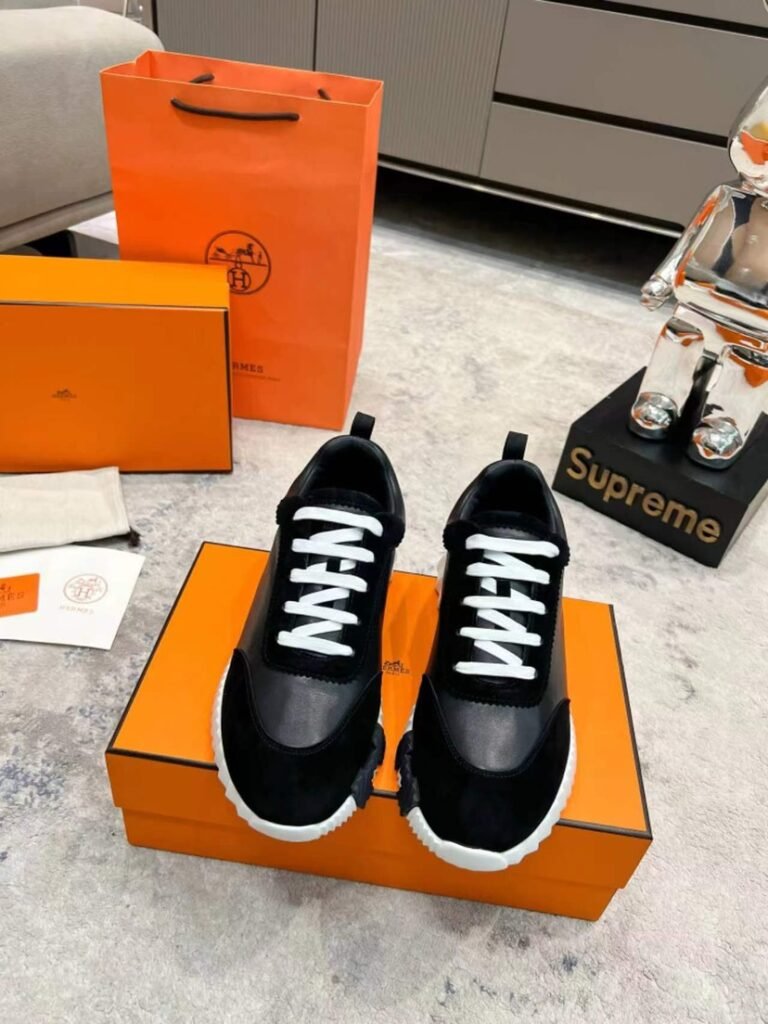 Hermès Unisex Athletic Sneakers detail 1