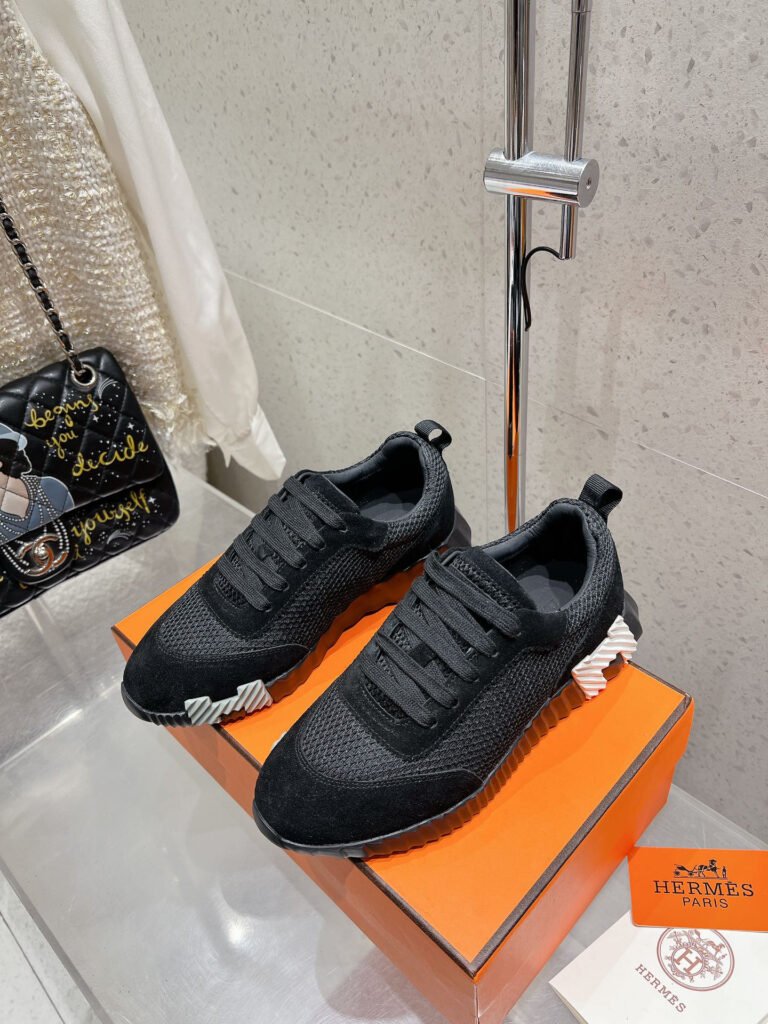 Hermès Unisex Athletic Sneakers detail 1
