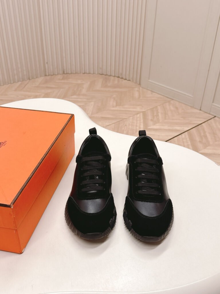 Hermès Unisex Athletic Sneakers detail 1