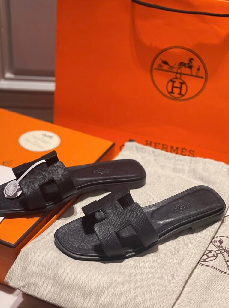 Hermès Unisex Slides detail 1