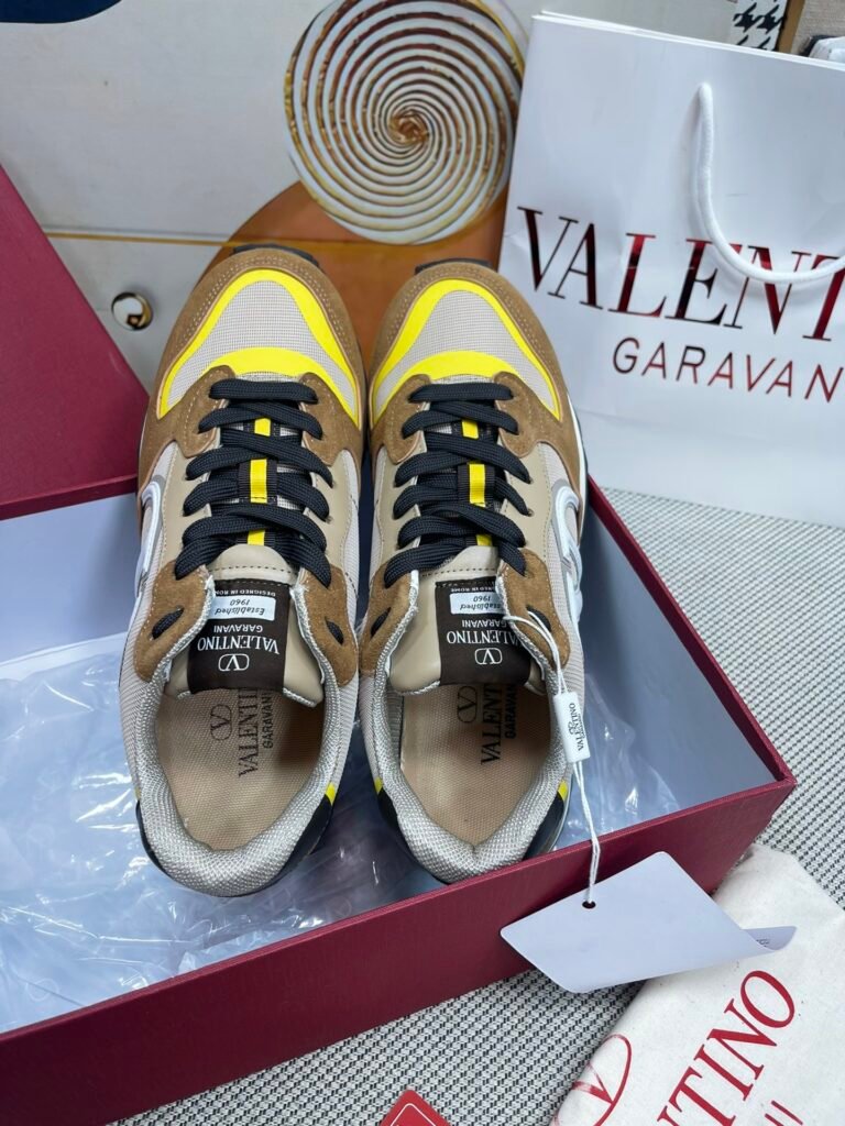 Valentino Garavani Unisex Athletic Sneakers detail image 1