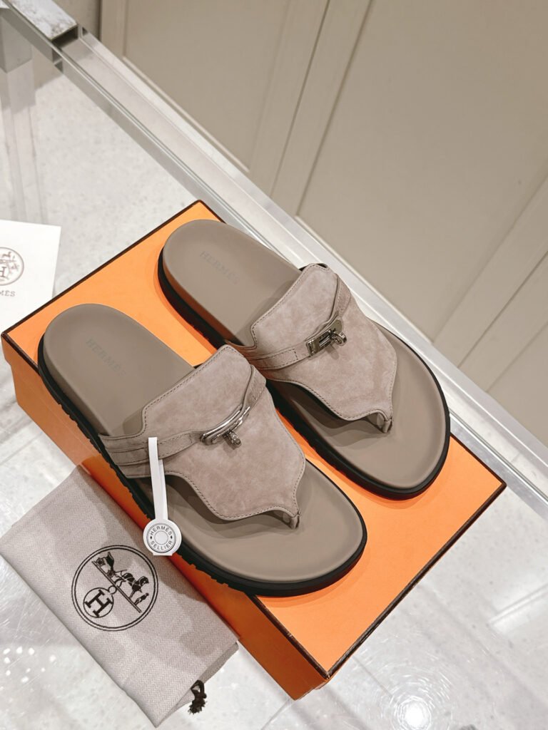 Hermès Unisex Slides detail 1