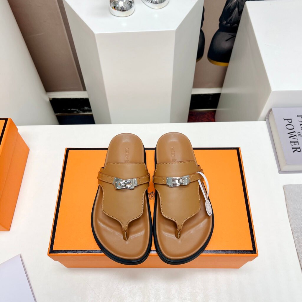 Hermès Unisex Slides detail 1