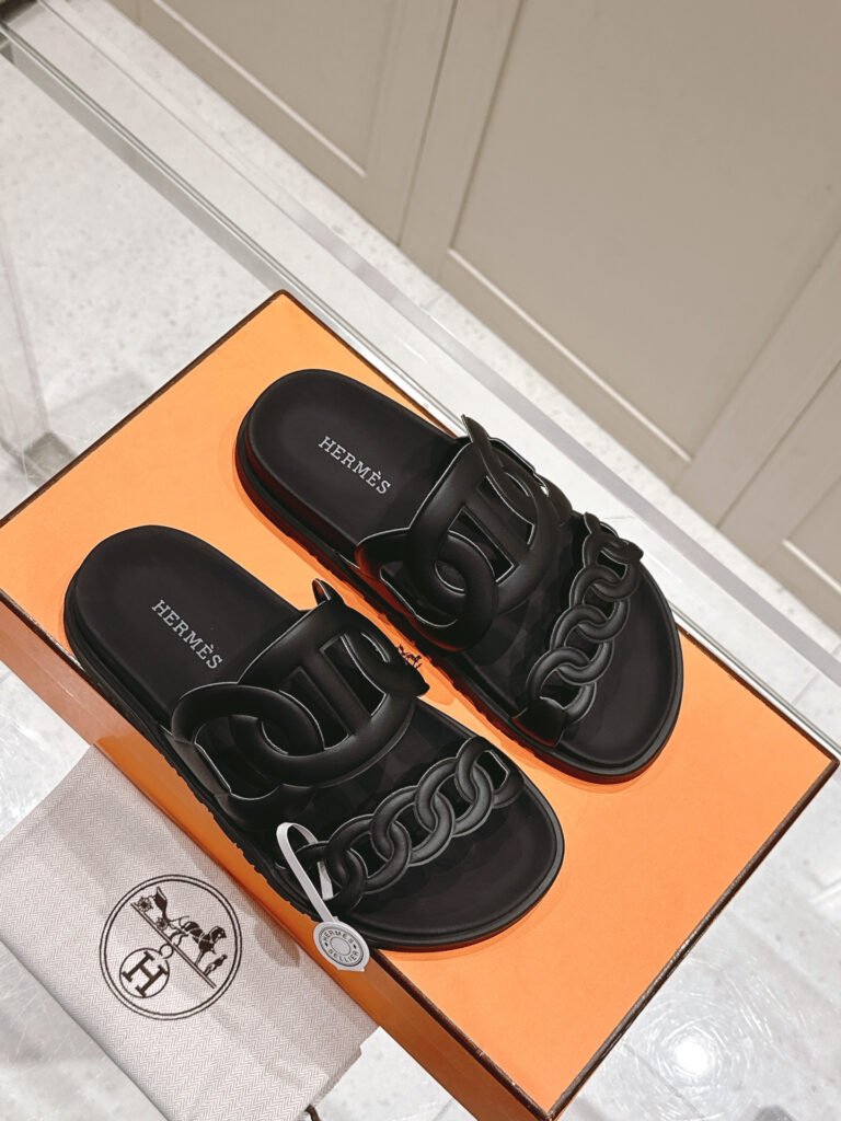 Hermès Unisex Slides detail 1