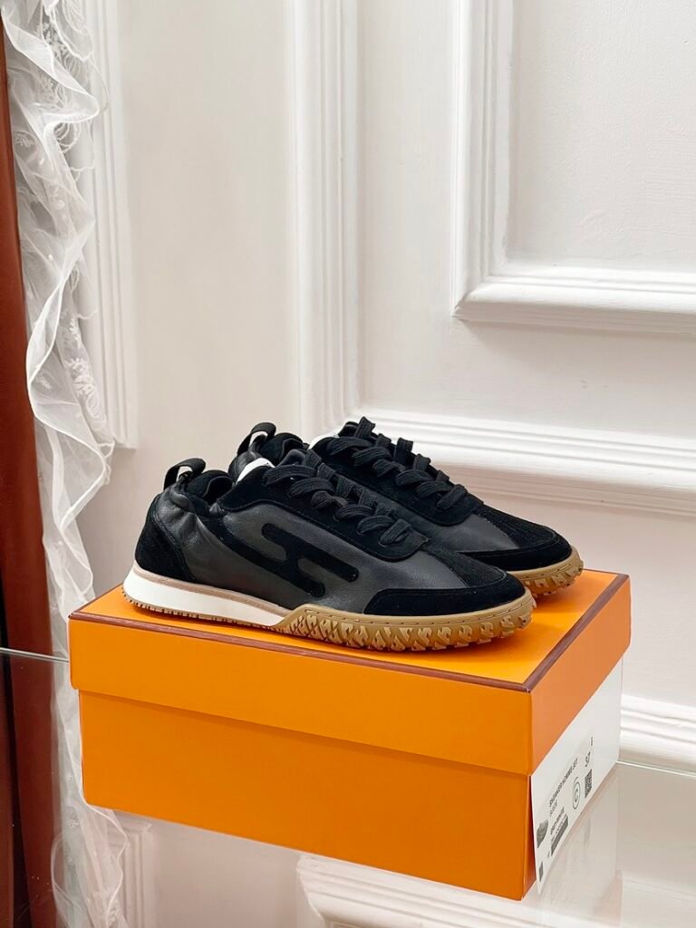 Hermès Unisex Athletic Sneakers detail 1