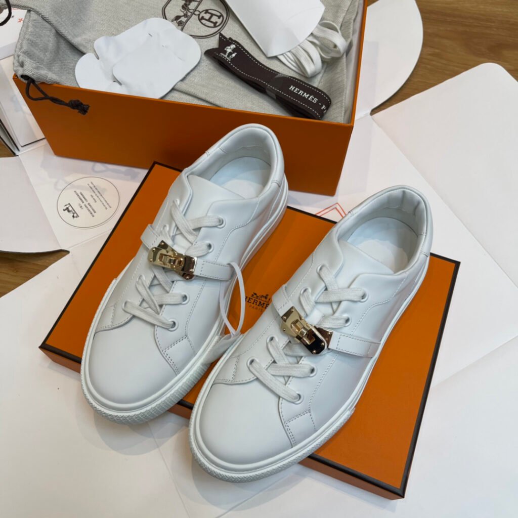 Hermès Unisex White Low-Top Sneakers detail 1