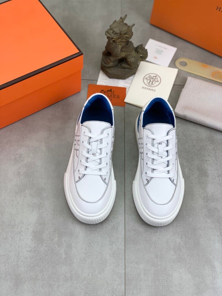 Hermès Unisex Loafers detail 1