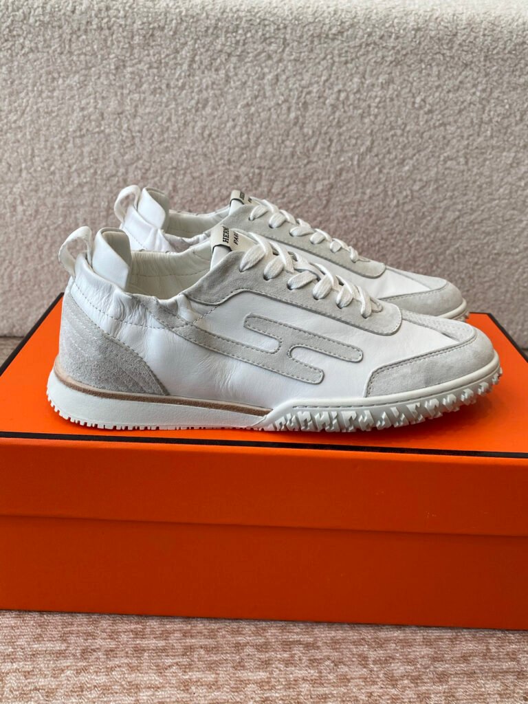 Hermès Unisex Sneakers detail 1
