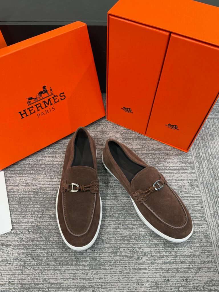 Hermès Unisex Loafers detail 1
