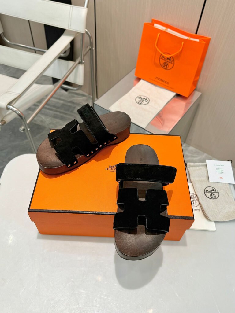 Hermès Women's Slides detail 1