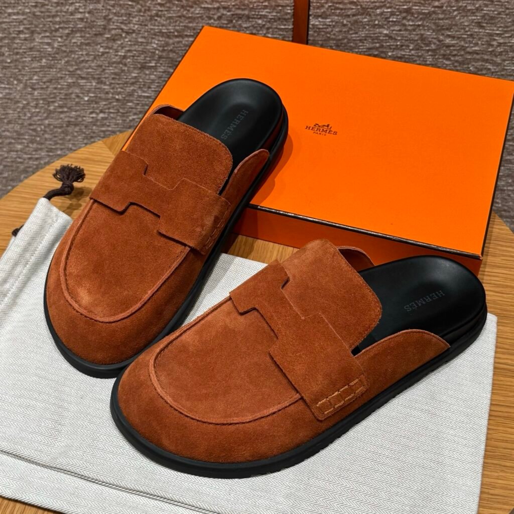 Hermès Unisex Mules detail 1