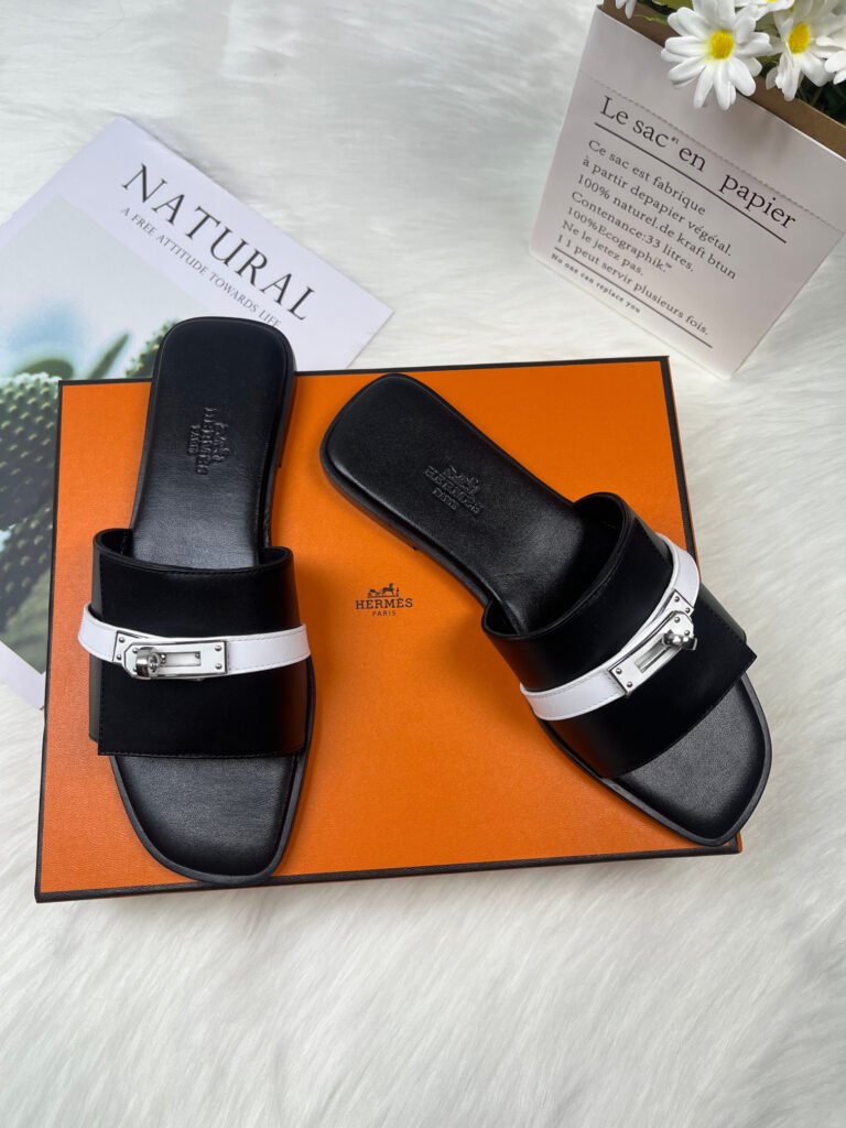 Hermès Women's Slides detail 1