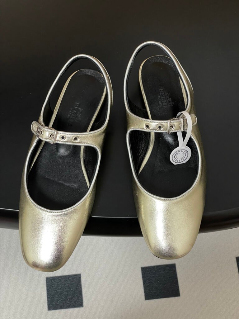 Hermès Women's Mary Jane Shoes detail image 1