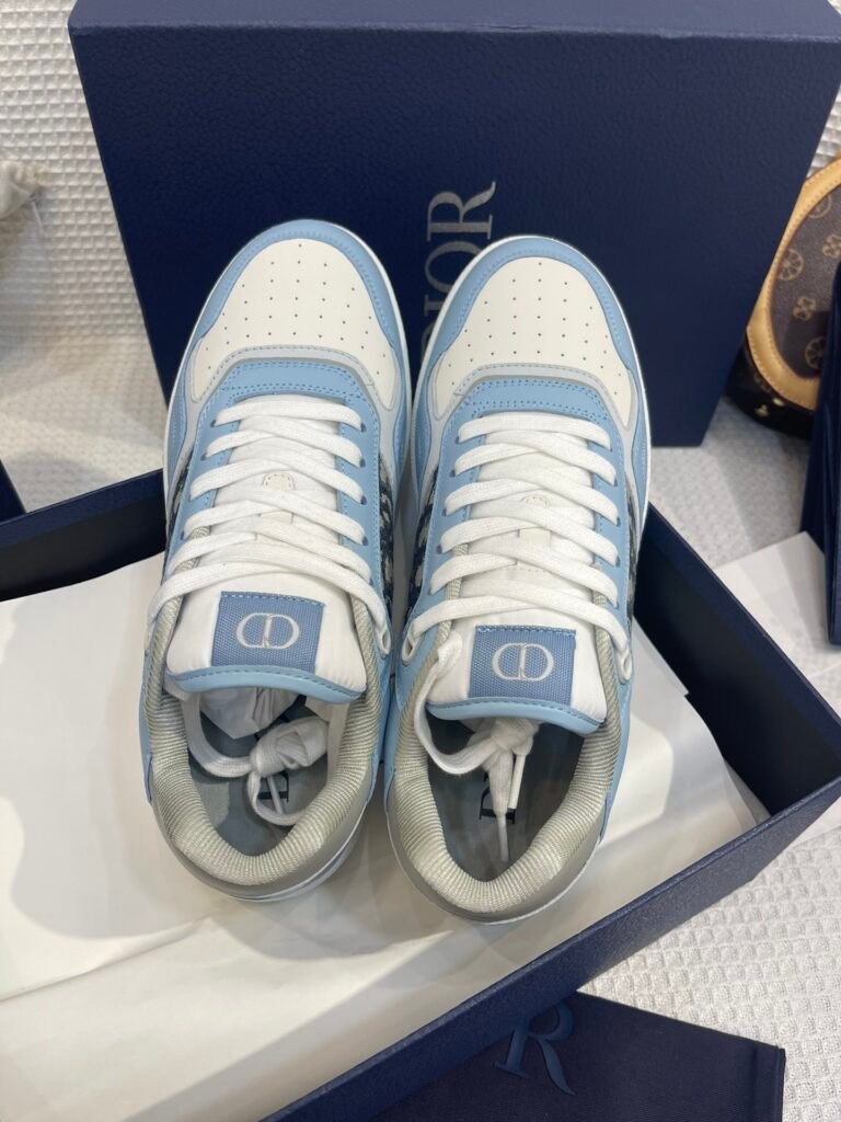 Dior Unisex Athletic Sneakers detail 1