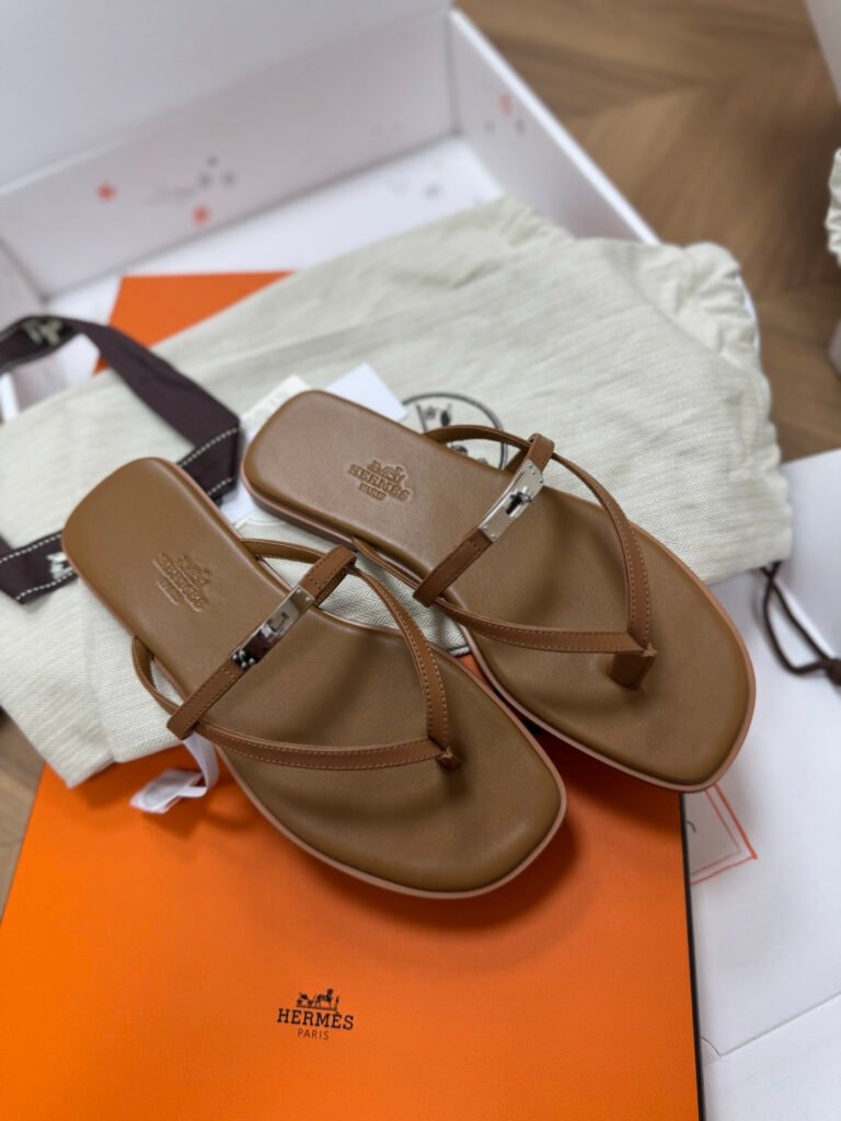 Hermès Women's Sneakers detail 1