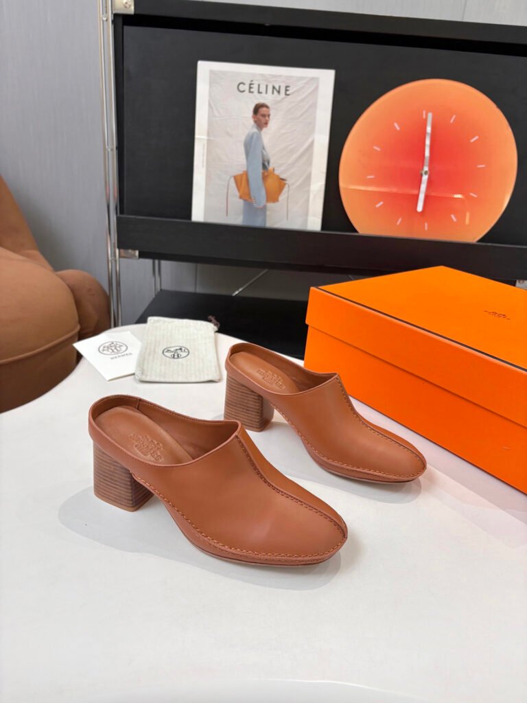 Hermès Unisex Mules detail 1