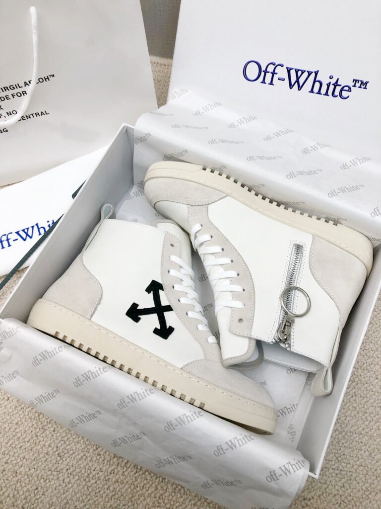 Off-White Unisex Sneakers detail 1
