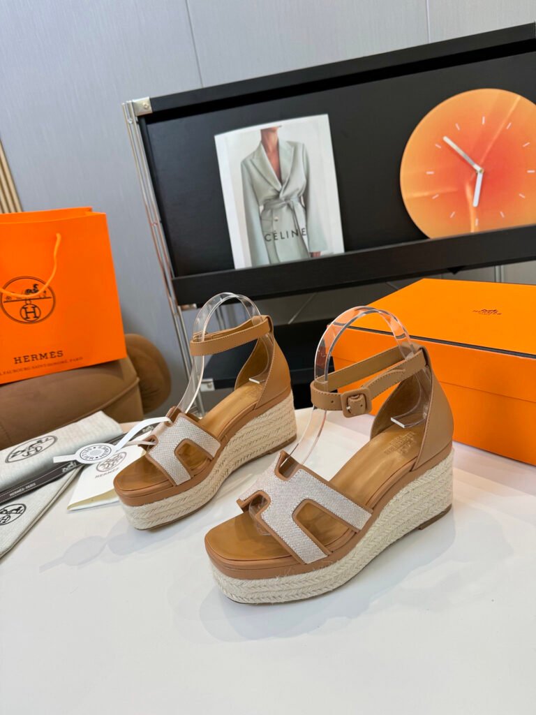 Hermès Unisex Platform Sneakers detail 1