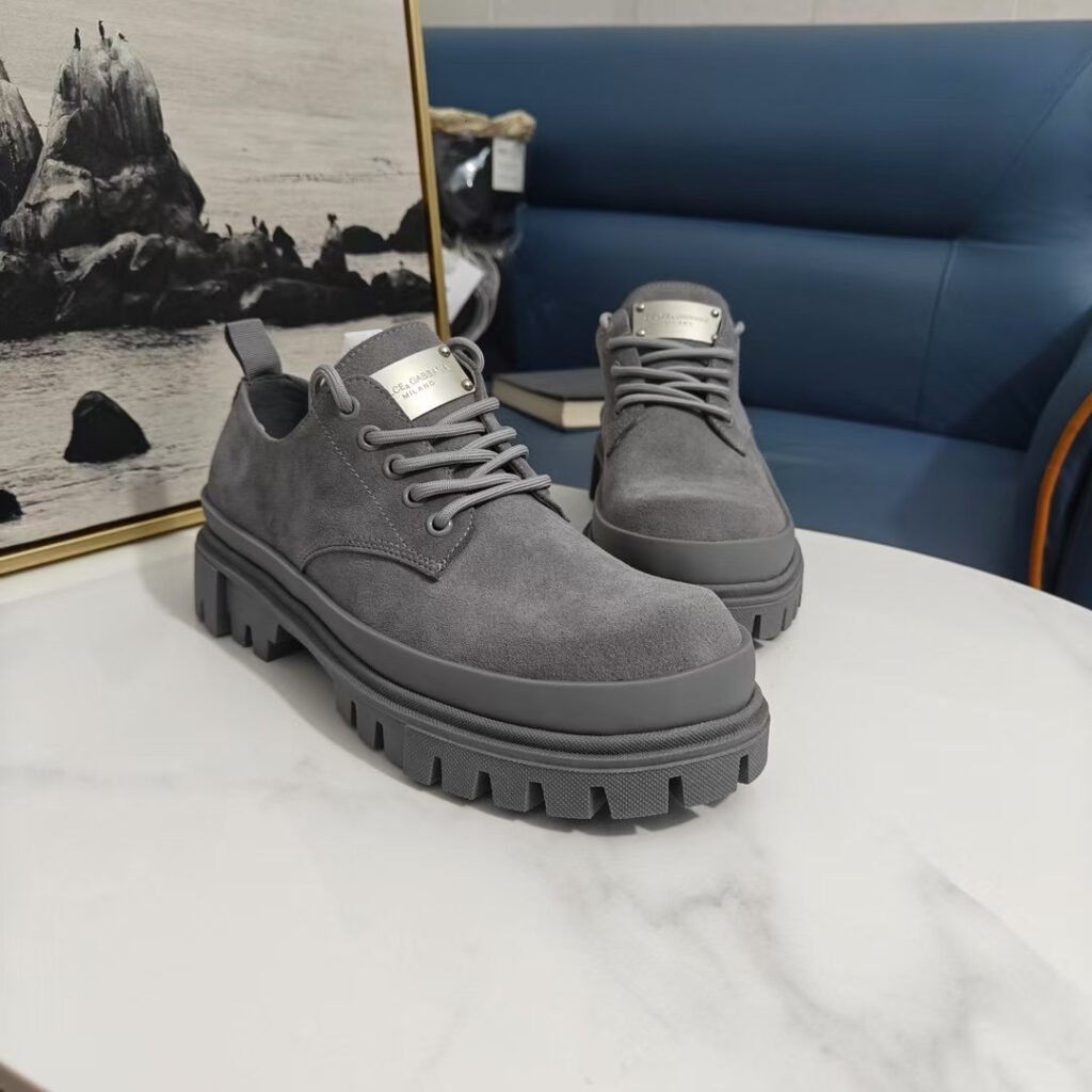 Dolce & Gabbana Unisex Derby Shoes detail image 1