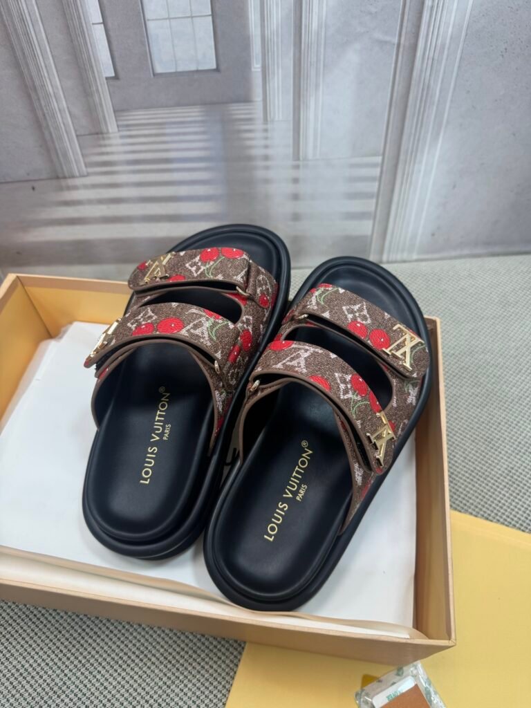 Louis Vuitton Women's Slides detail image 1