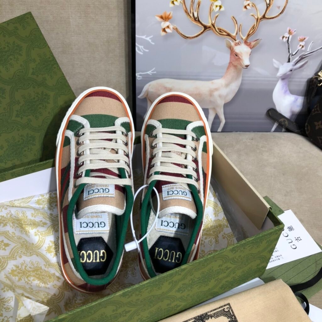 Gucci Unisex Tennis Sneakers detail image 1