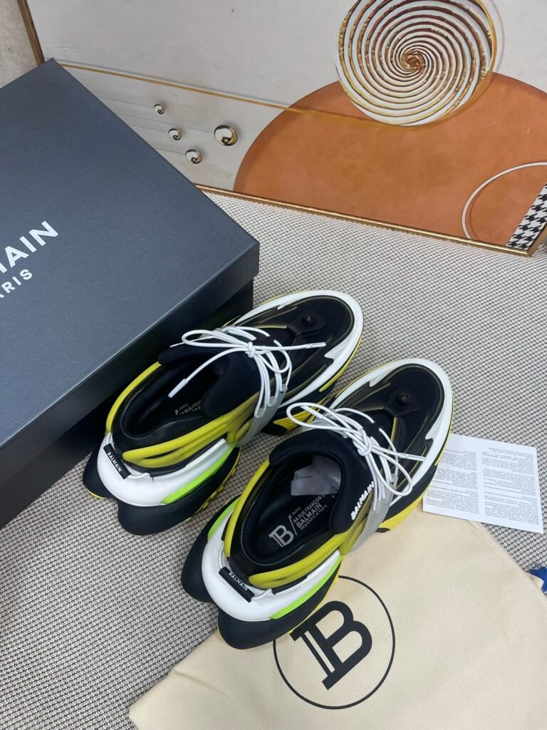 Balmain Unisex Chunky Sneakers detail image 1
