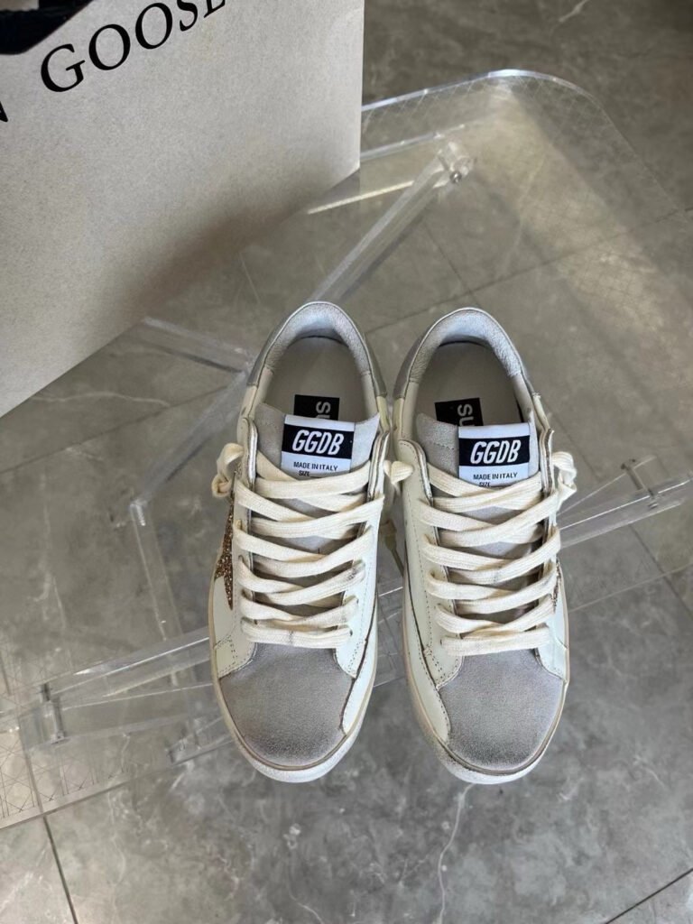Golden Goose Unisex Distressed Sneakers detail 1