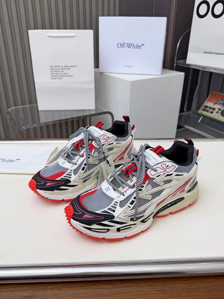 Off-White Unisex Chunky Sneakers detail image 1