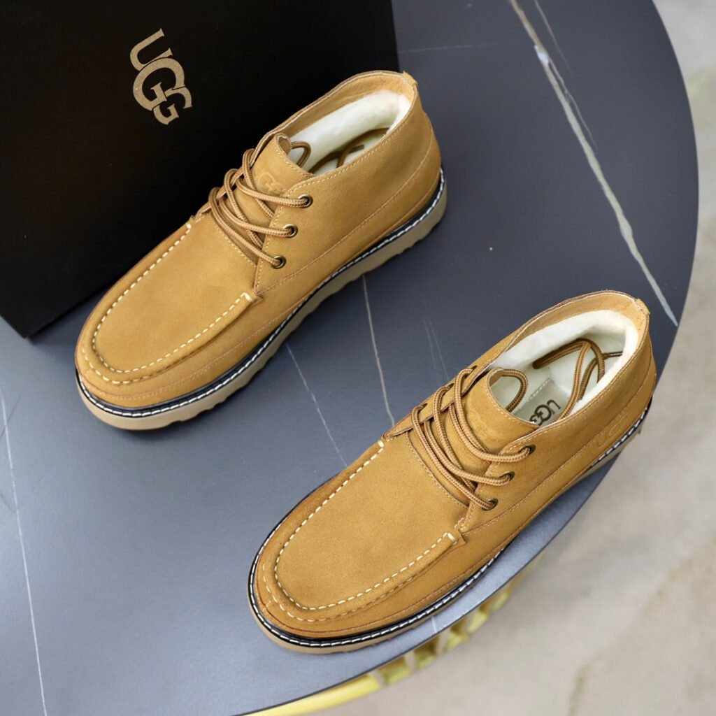 UGG Men's Sneakers detail image 1