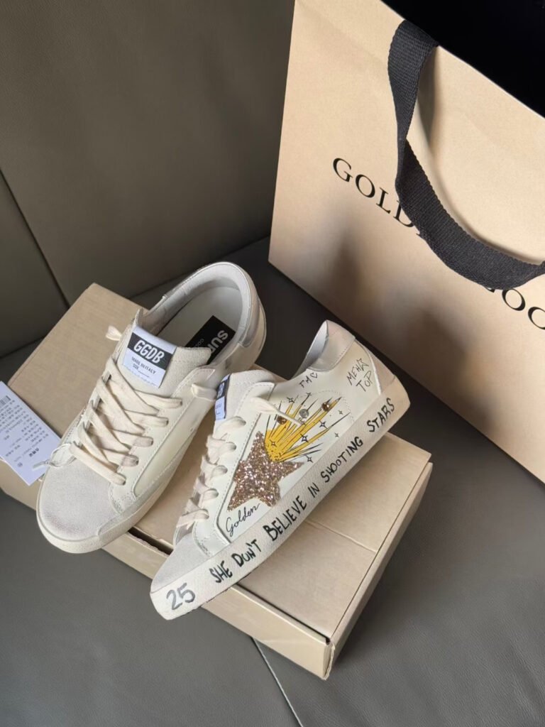 Golden Goose Unisex Distressed Sneakers detail 1