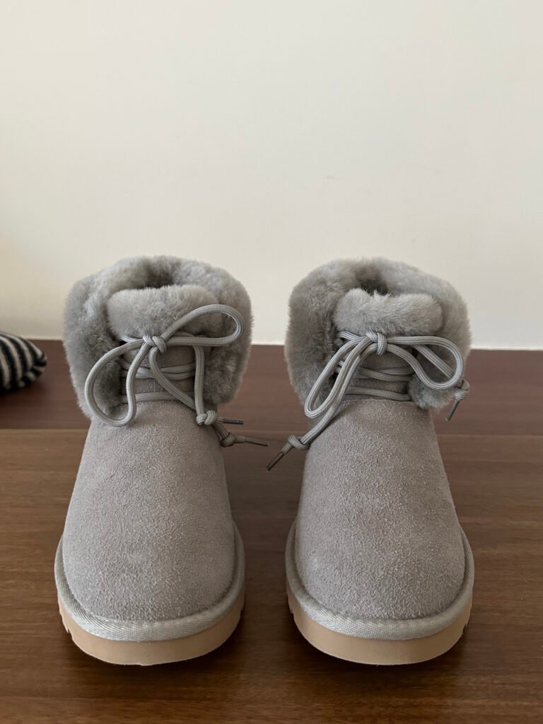 UGG Women's Boots detail image 1