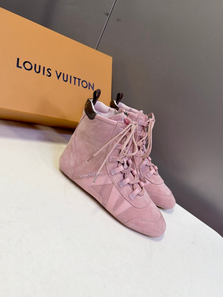 Louis Vuitton Unisex Boots detail image 1
