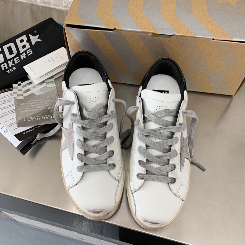 Golden Goose Unisex Distressed Sneakers detail image 1