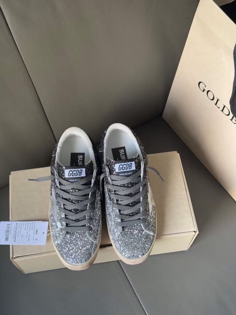 Golden Goose Unisex Distressed Sneakers detail image 1