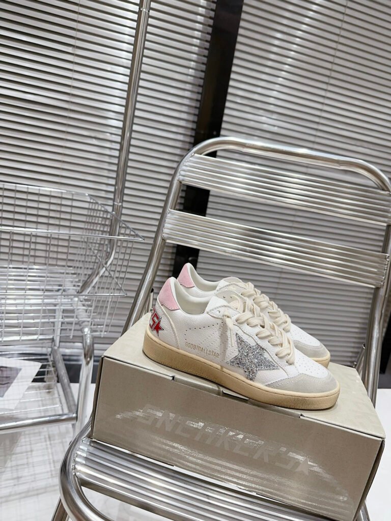 Golden Goose Unisex Distressed Sneakers detail 1