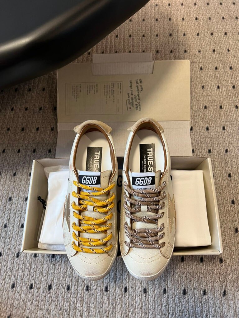 Golden Goose Unisex Distressed Sneakers detail image 1