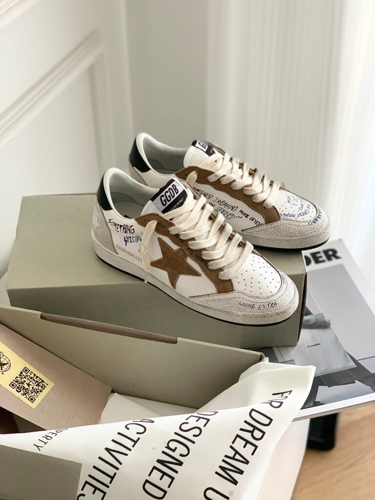 Golden Goose Unisex Distressed Sneakers detail 1