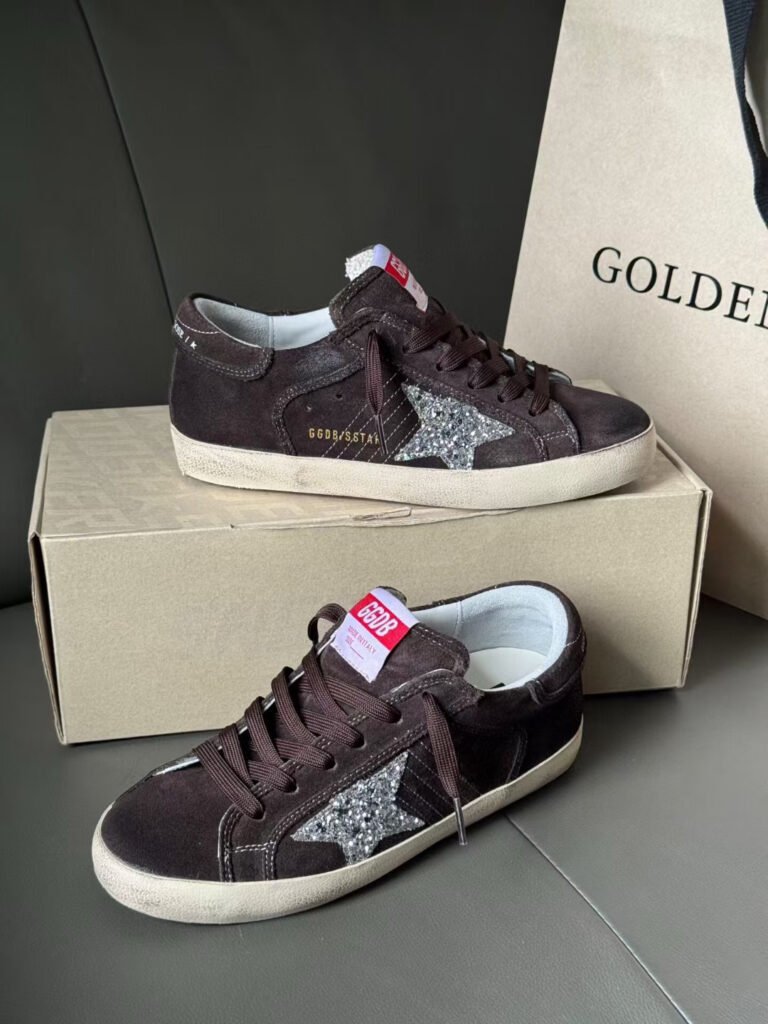 Golden Goose Unisex Distressed Sneakers detail image 1