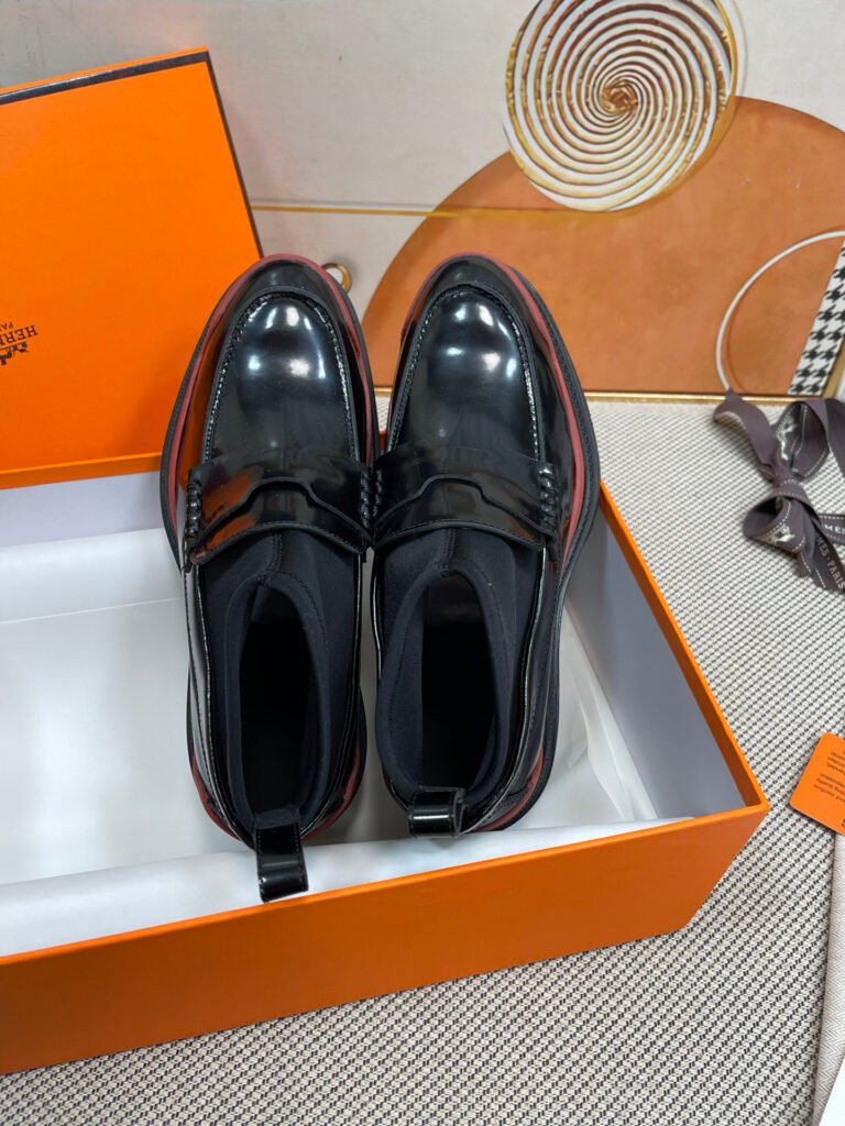 Hermès Unisex Boots detail 1