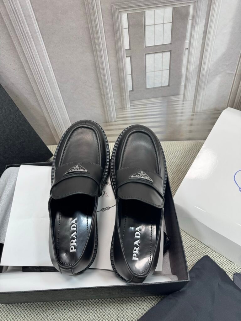 Prada Men's Loafers detail image 1