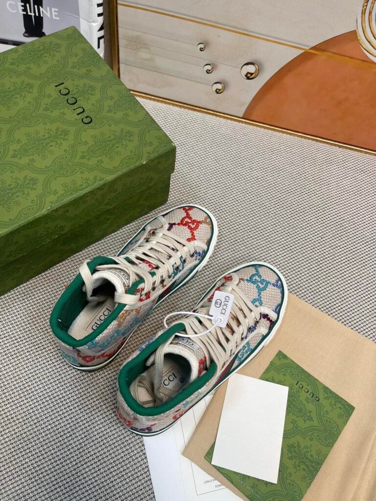 Gucci Unisex High-Top Sneakers detail 1