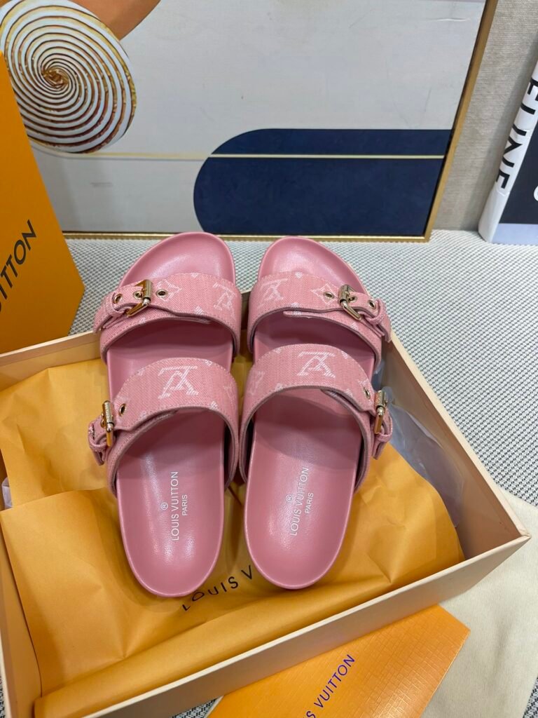 Louis Vuitton Unisex Sandals detail image 1