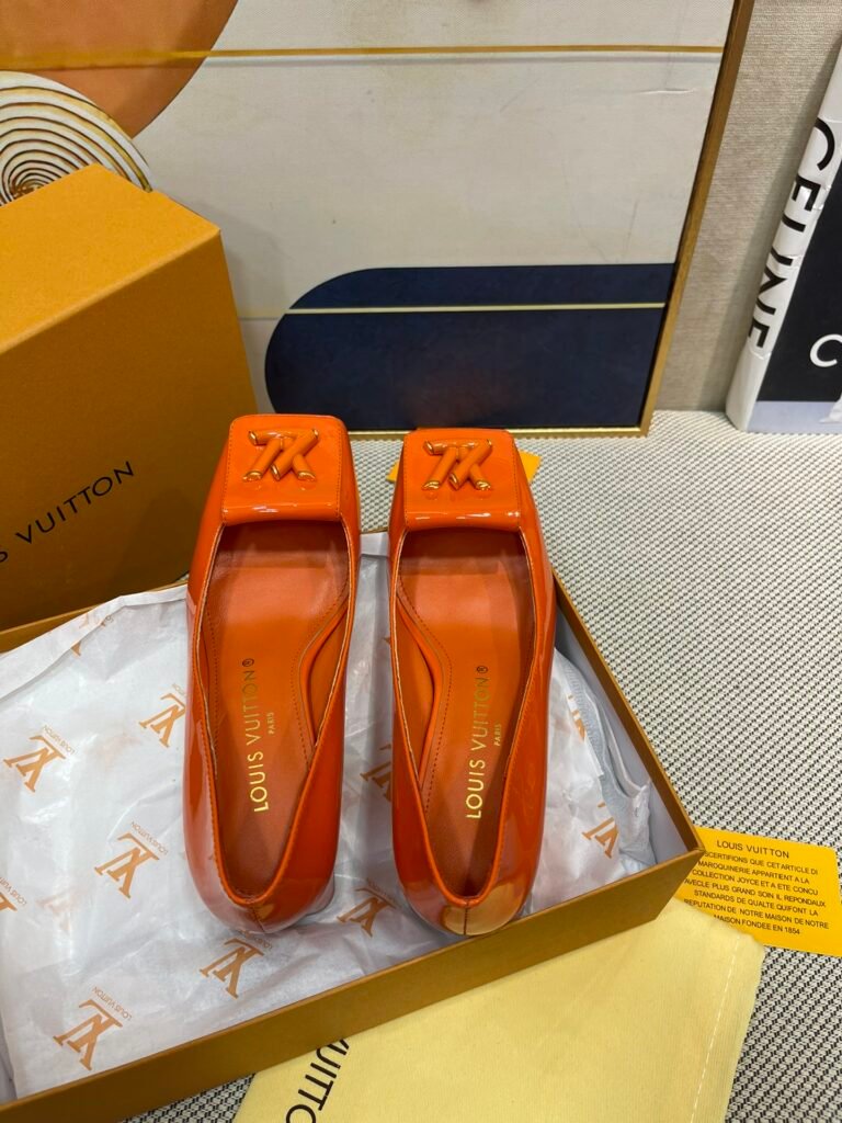 Louis Vuitton Women's High-Heel Pumps detail image 1