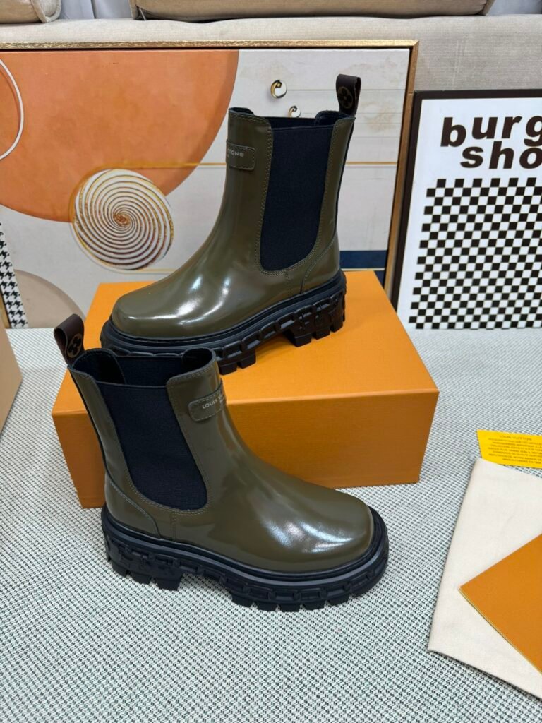Louis Vuitton Unisex Boots detail image 1