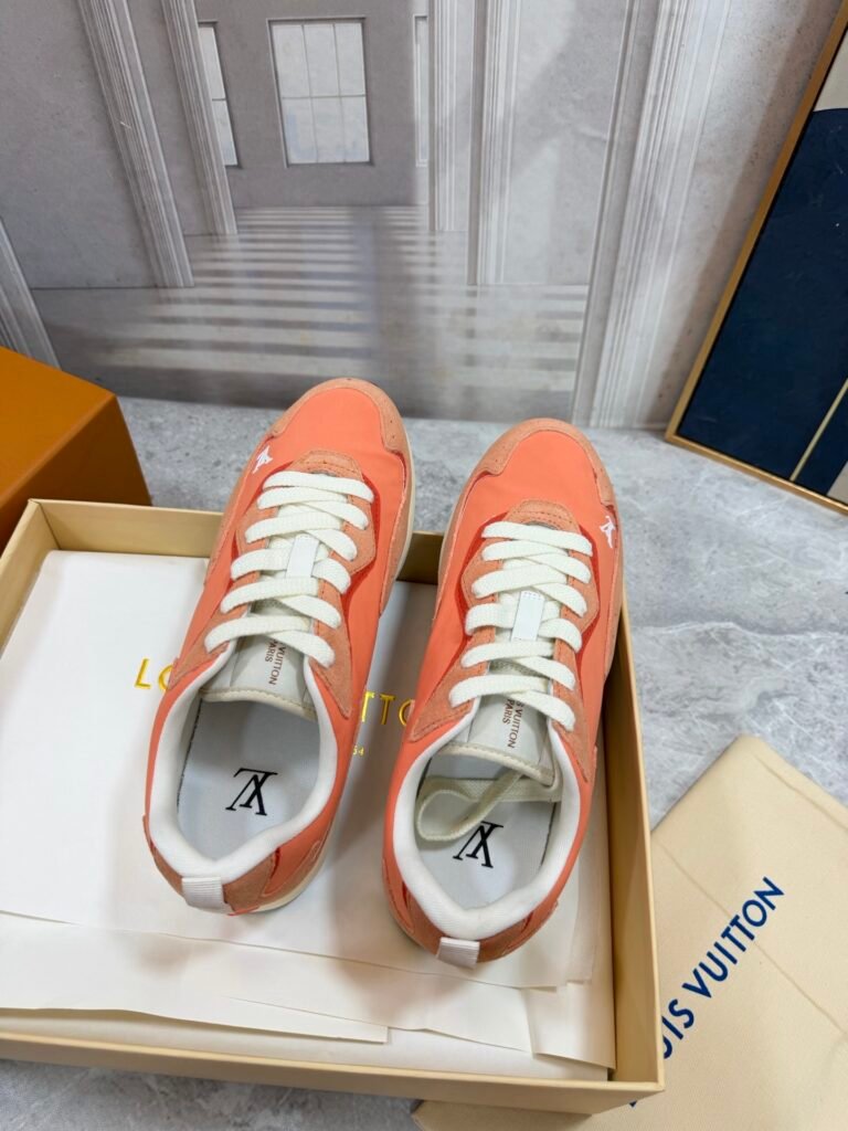 Louis Vuitton Men's Basketball Sneakers detail image 1