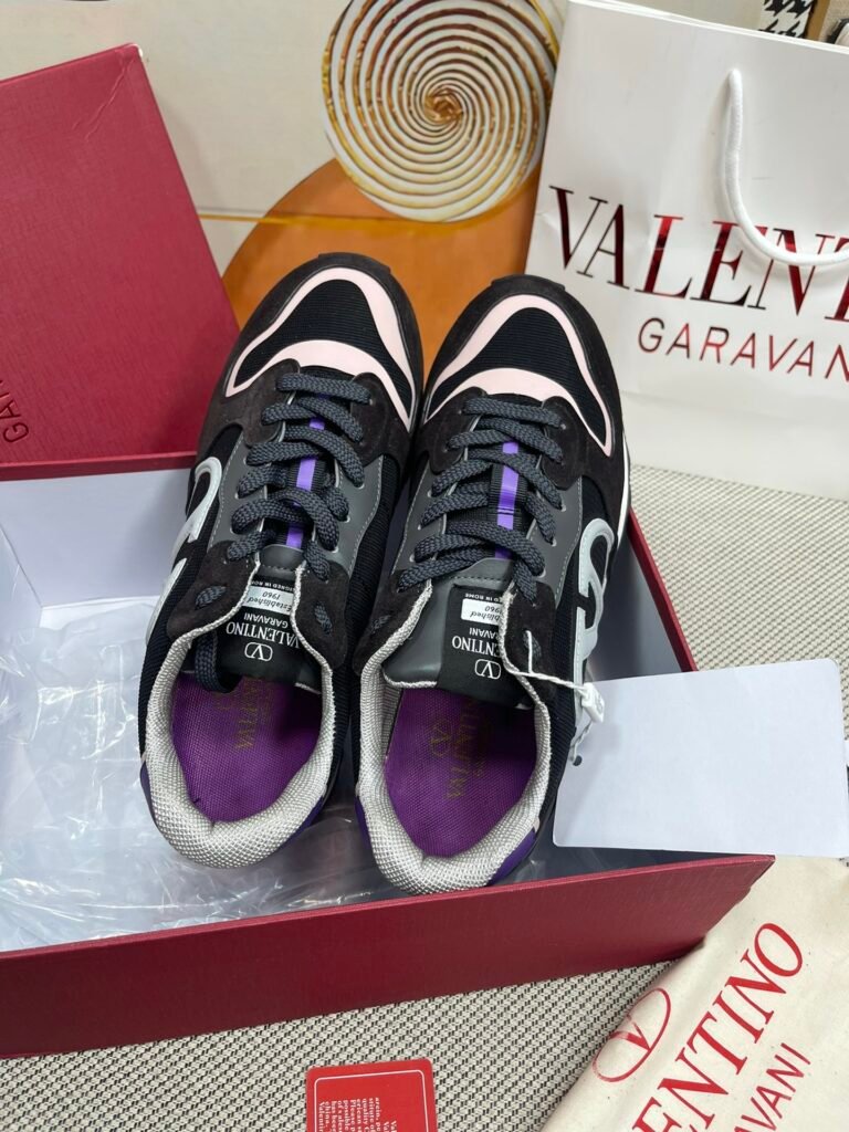 Valentino Garavani Unisex Athletic Sneakers detail image 1