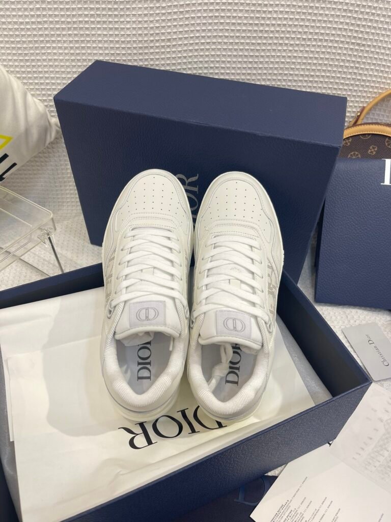 Dior Unisex Athletic Sneakers detail 1