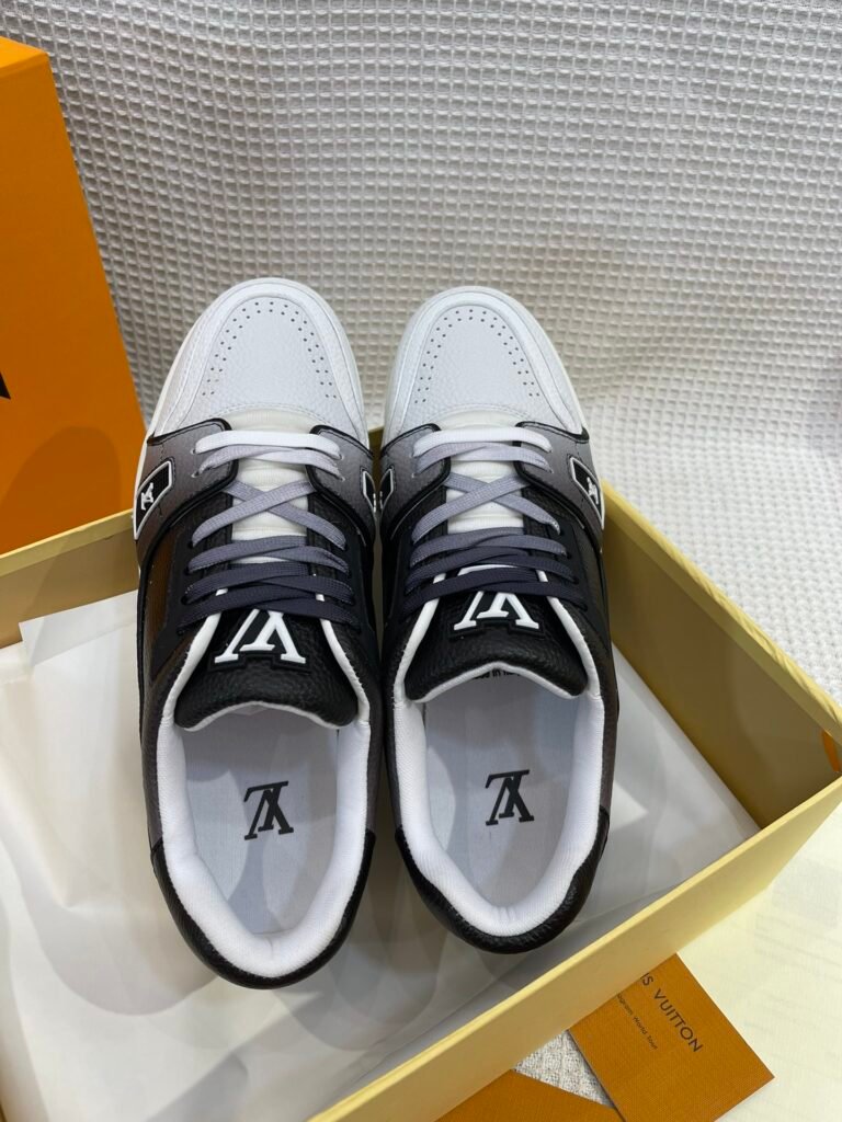 Louis Vuitton Unisex Basketball Sneakers detail 1