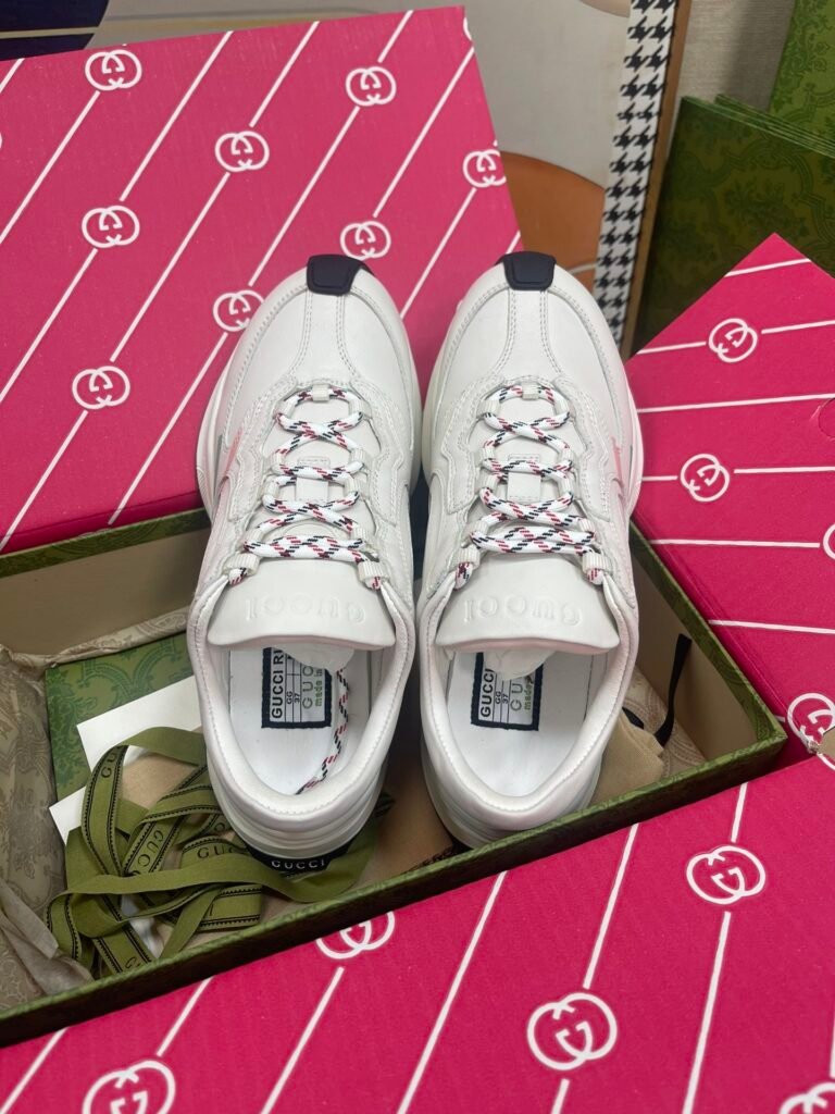 Gucci Unisex Chunky Sneakers detail 1
