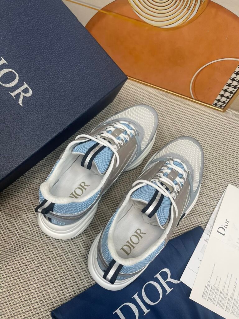 Dior Unisex Chunky Sneakers detail image 1
